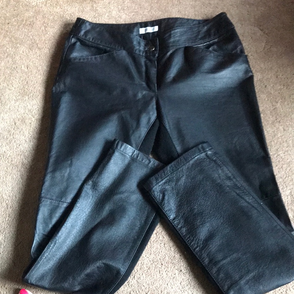 Leather ladies pants